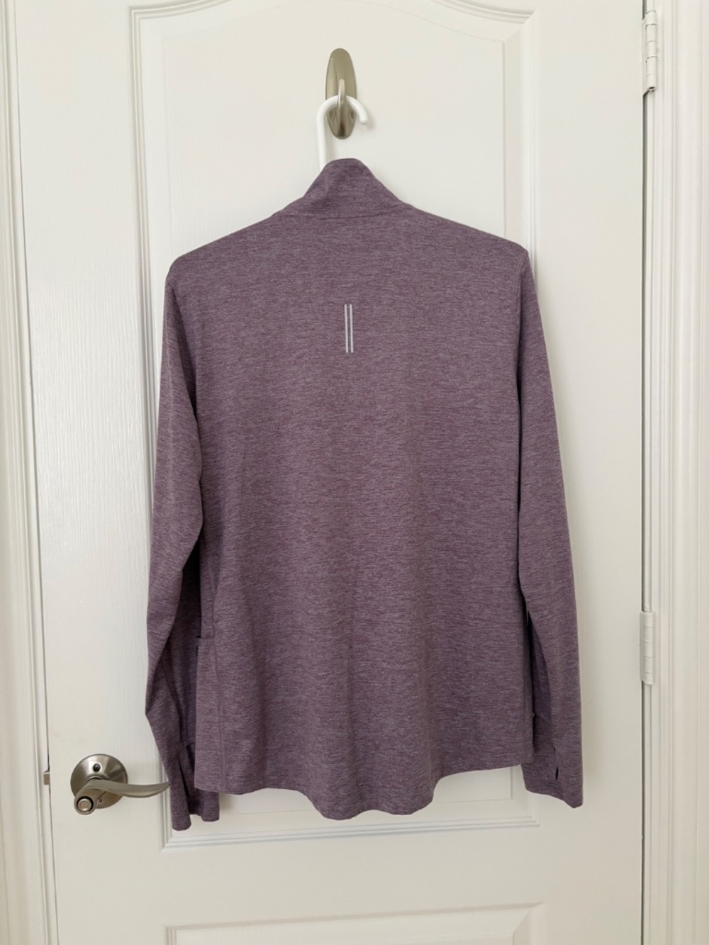 Nike Women's Dri-FIT Quarter-Zip Running Pullover Heather Lavender Thumbholes L